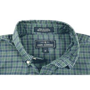 John Ashford Mens Classic Button Down Blue and Green Shirt size Medium   JH1091